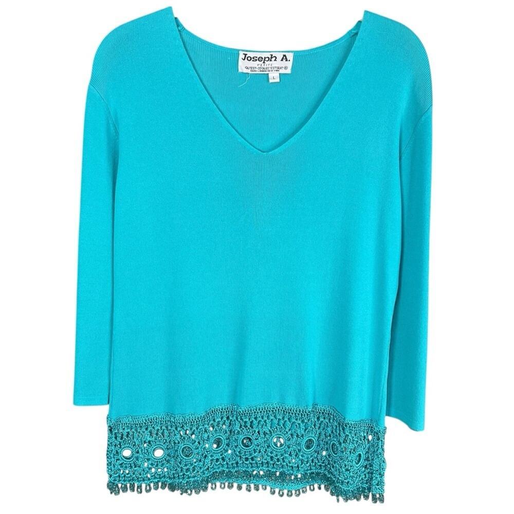 Joseph A Petite Qu’est-Ce Que C’est Silk Large PL Blue Crochet Beaded Sweater